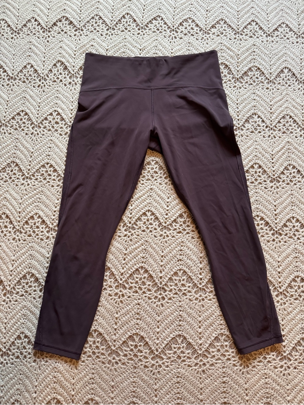 Lululemon High-Waisted Plum Purple Size 12 Leggings Mesh Workout Gym Casual